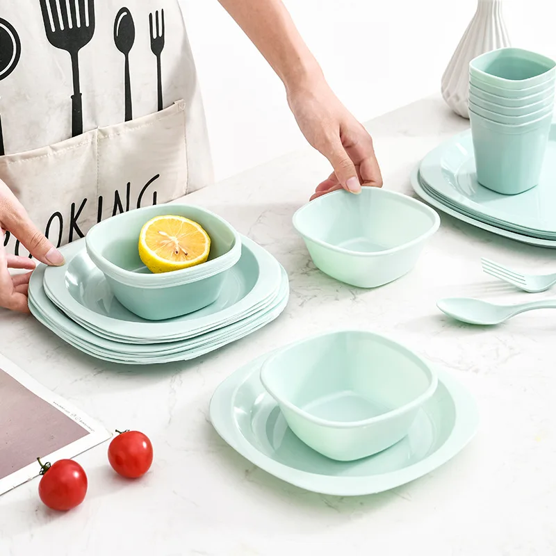 Camping Cooking Dining Set - Set Peralatan Makan Plastik Portabel untuk